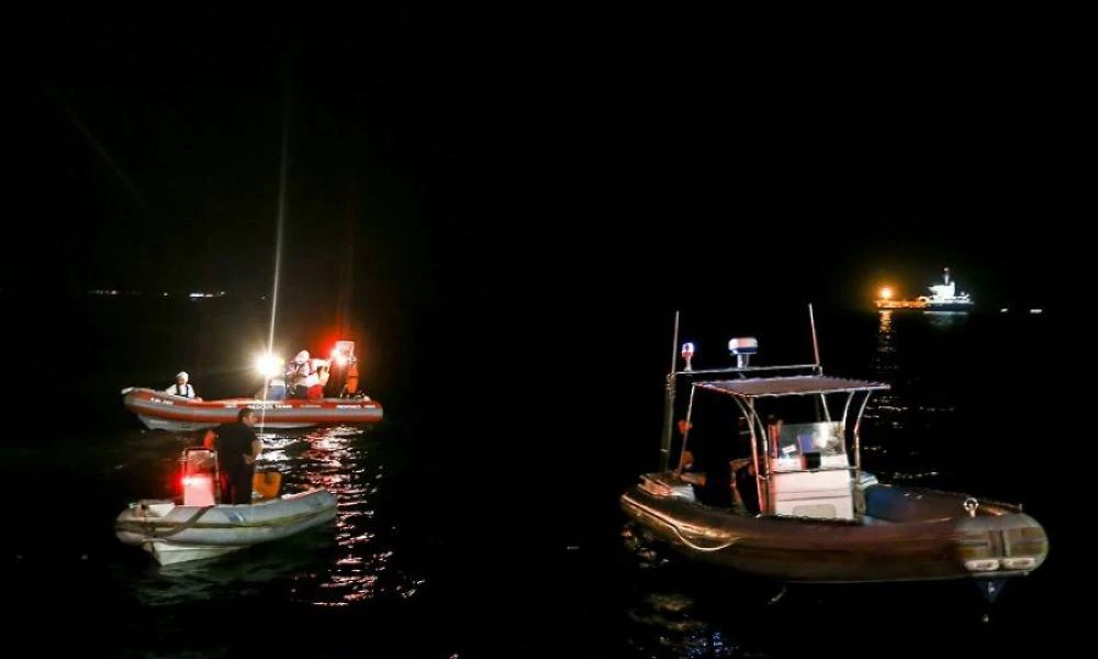 Φθιώτιδα: Ψαράδες έπεσαν σε κοπάδι και οι απίστευτες εικόνες τους έκαναν να μιλούν για θαύμα (βίντεο)